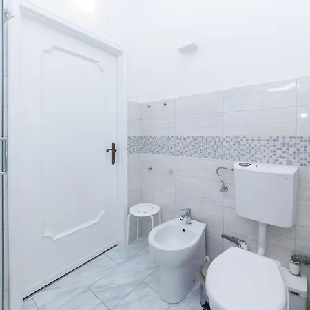 Galia Roomsself Check In H24 Casa de hóspedes Génova