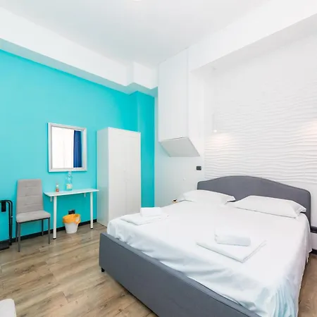 Galia Roomsself Check In H24 *