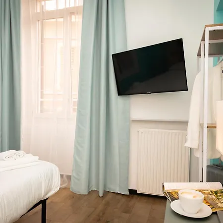 Guest house Galia Roomsself Check In H24 *