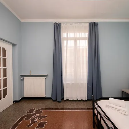 Galia Roomsself Check In H24 Guest house Genoa