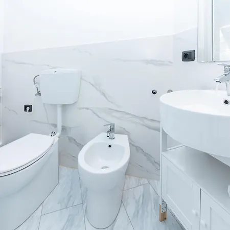Galia Roomsself Check In H24 Génova